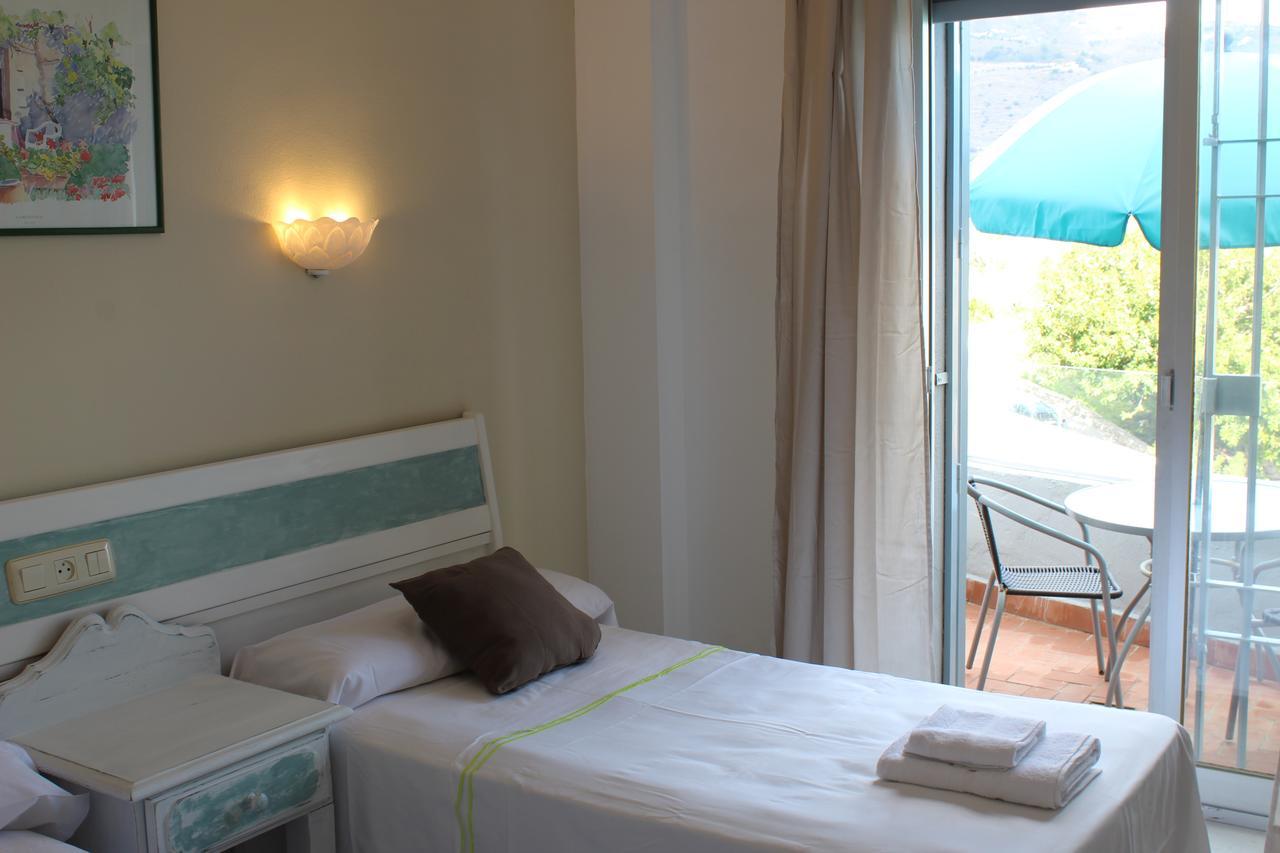 Hostal La Torre Almuñécar Εξωτερικό φωτογραφία