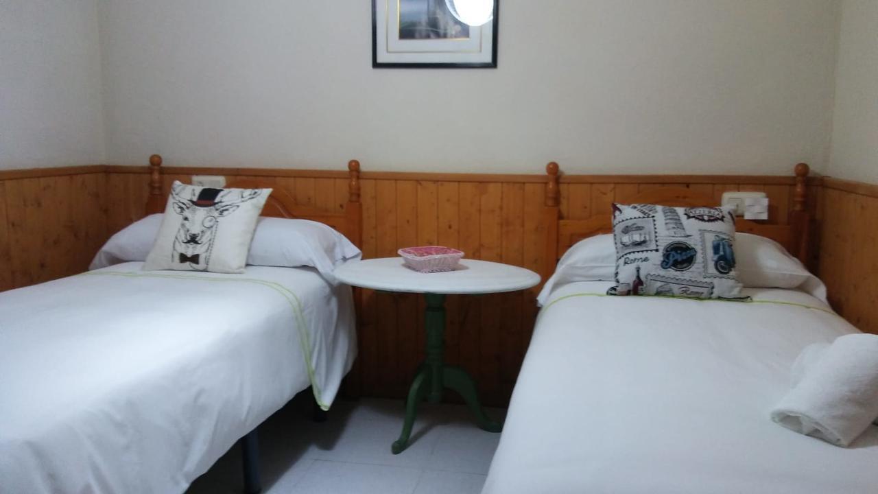 Hostal La Torre Almuñécar Εξωτερικό φωτογραφία